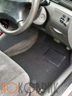 Автомобильные коврики ЭВА (EVA) для Toyota Corolla IX  седан правый руль (E120 2WD) 2002-2006 